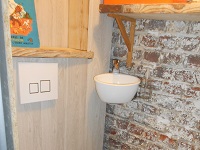 WiCi Mini, kleines Handwaschbecken für Gäste WC - Herr und Frau B (Frankreich - 64) - 2 auf 4 (nachher)